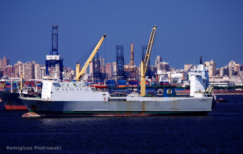 M/V Taba cargo operations